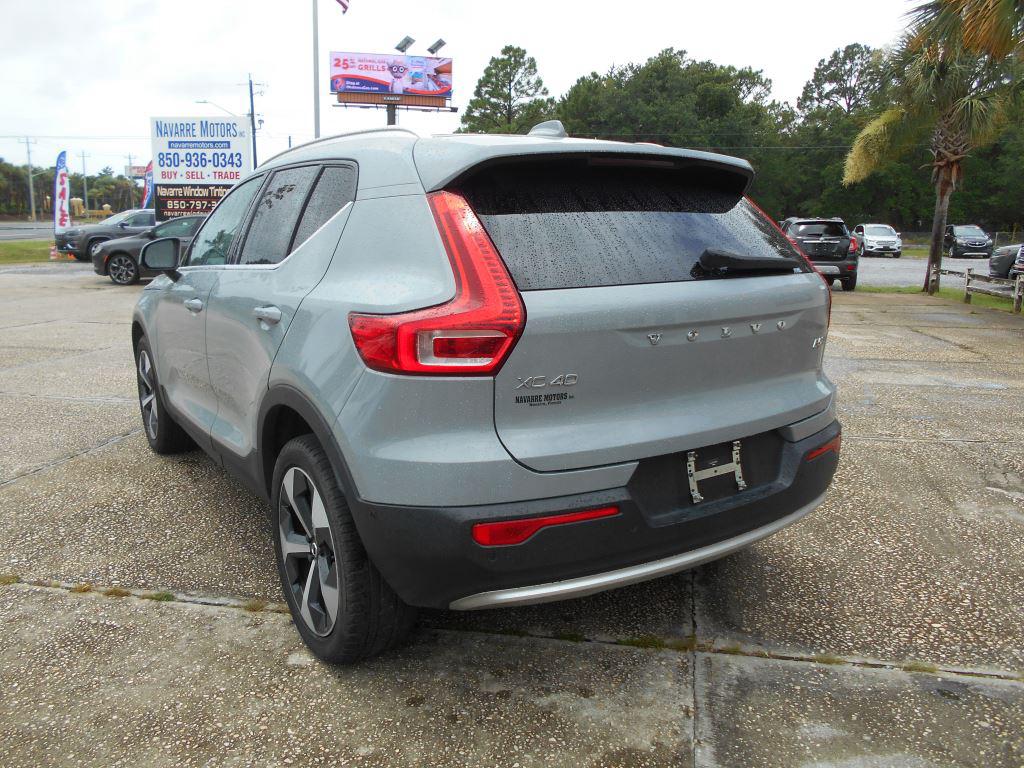 2024 Volvo XC40 - $23,990