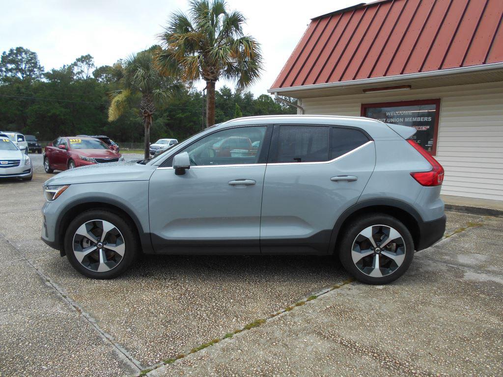 2024 Volvo XC40 - $23,990
