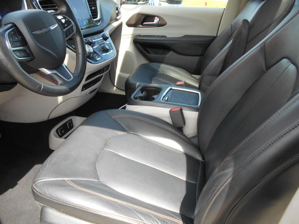 2019 Chrysler Pacifica - $14,500