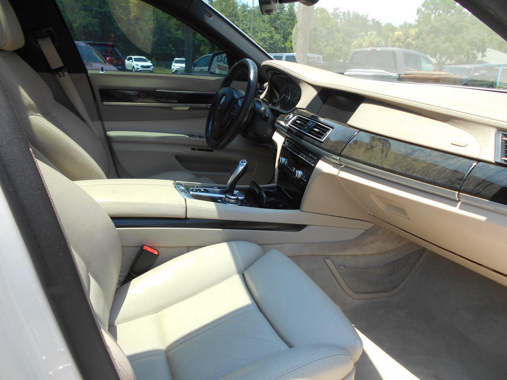2012 BMW 7 Series - $11,500