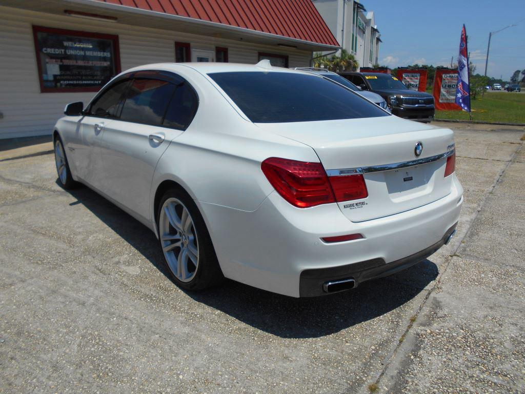 2012 BMW 7 Series - $11,500