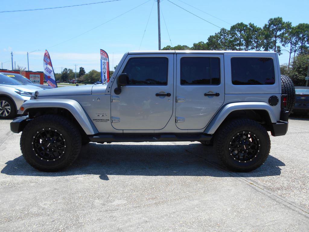 2016 Jeep Wrangler - $18,500
