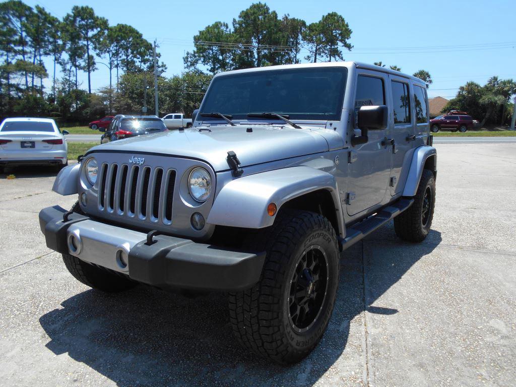 2016 Jeep Wrangler - $18,500