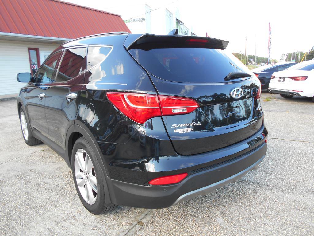 2015 Hyundai Santa Fe Sport - $10,800