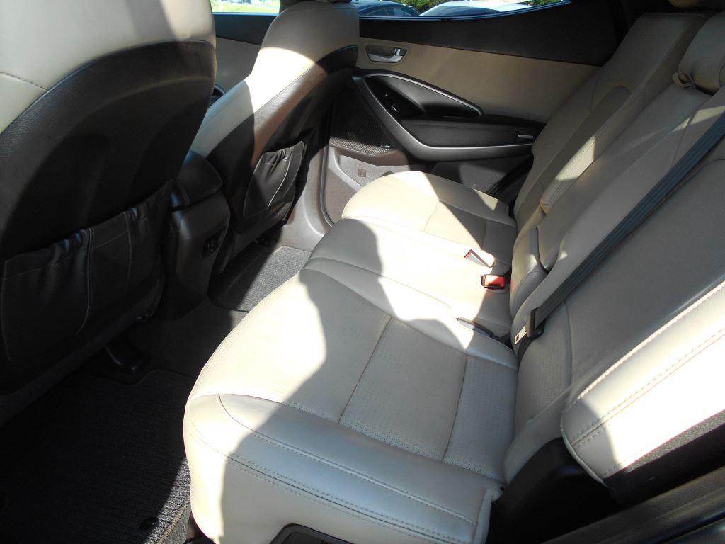 2015 Hyundai Santa Fe Sport - $10,800