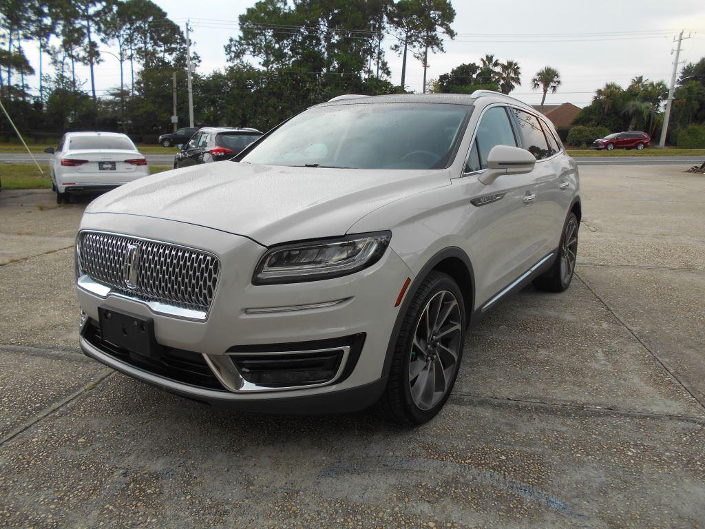 2019 Lincoln Nautilus - $18,500