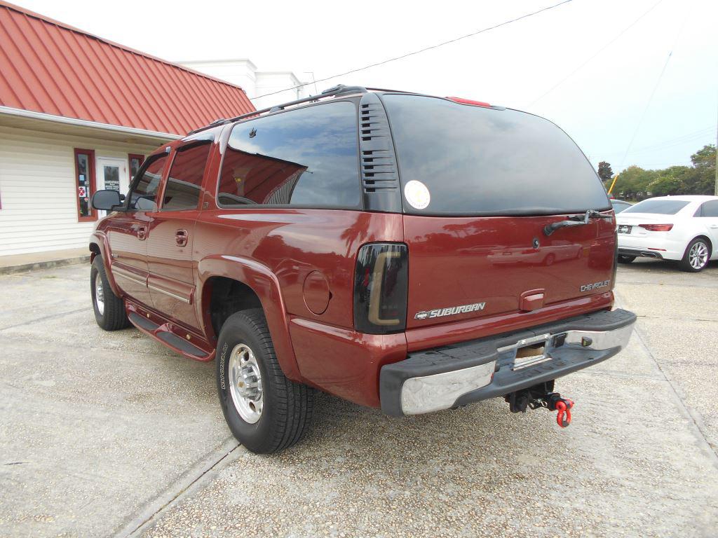 2000 Chevrolet Suburban - $9,800