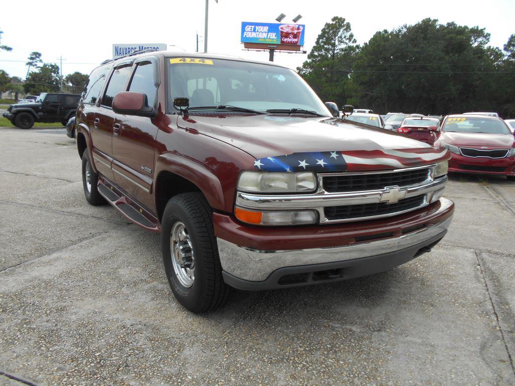 2000 Chevrolet Suburban - $9,800