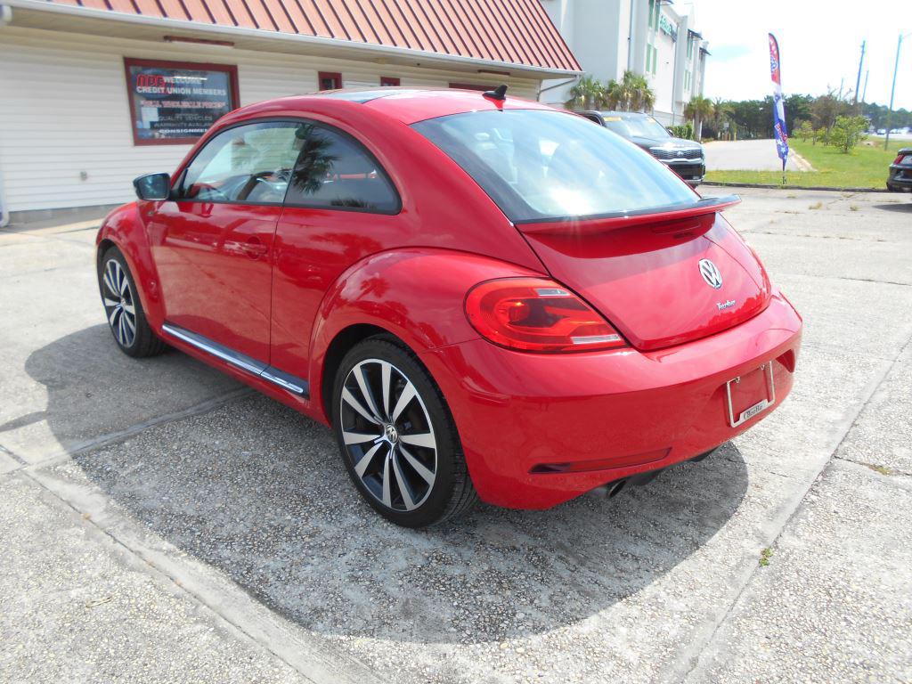 2013 Volkswagen Beetle - $12,800