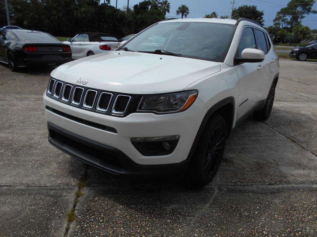 2017 Jeep Compass - $11,800