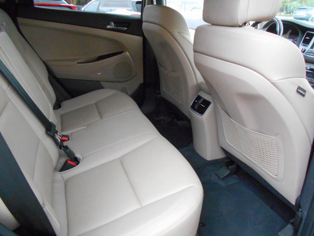 2017 Hyundai Tucson - $11,990