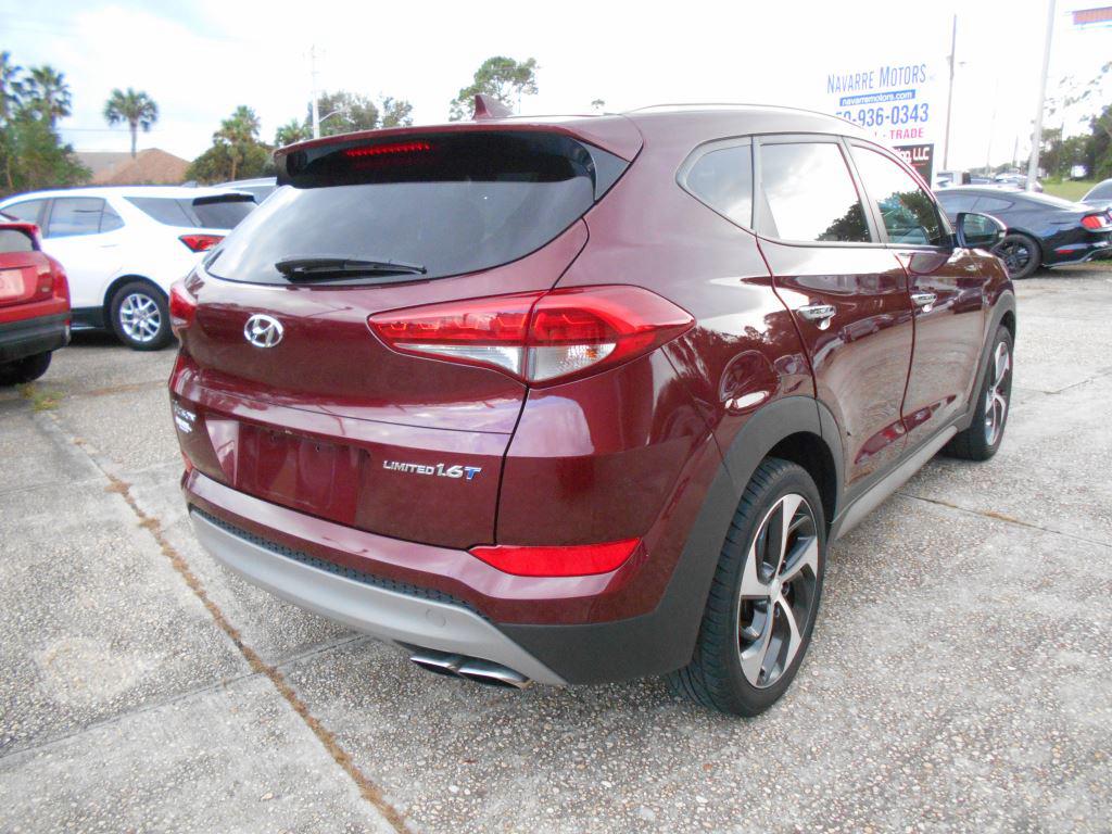 2017 Hyundai Tucson - $11,990