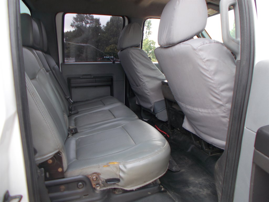 2012 Ford F-550 - $21,000