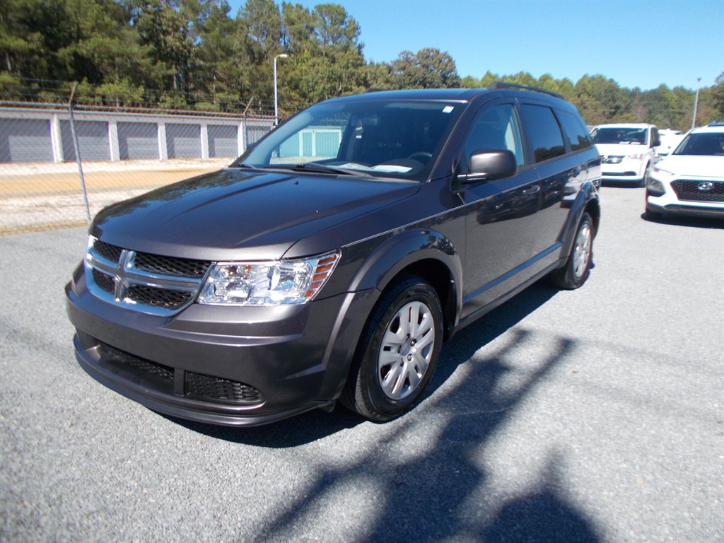 2017 Dodge Journey - $10,500