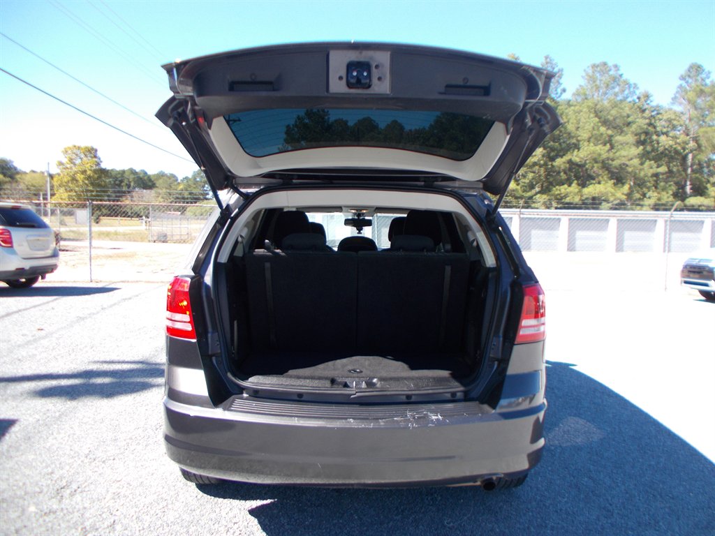 2017 Dodge Journey - $10,500