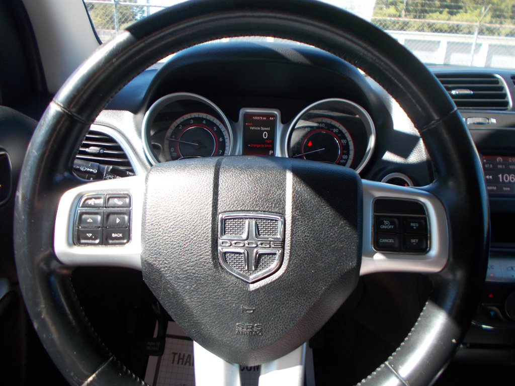 2017 Dodge Journey - $10,500