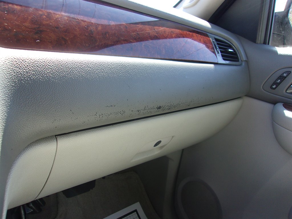 2009 Chevrolet Suburban LTZ 1500 photo