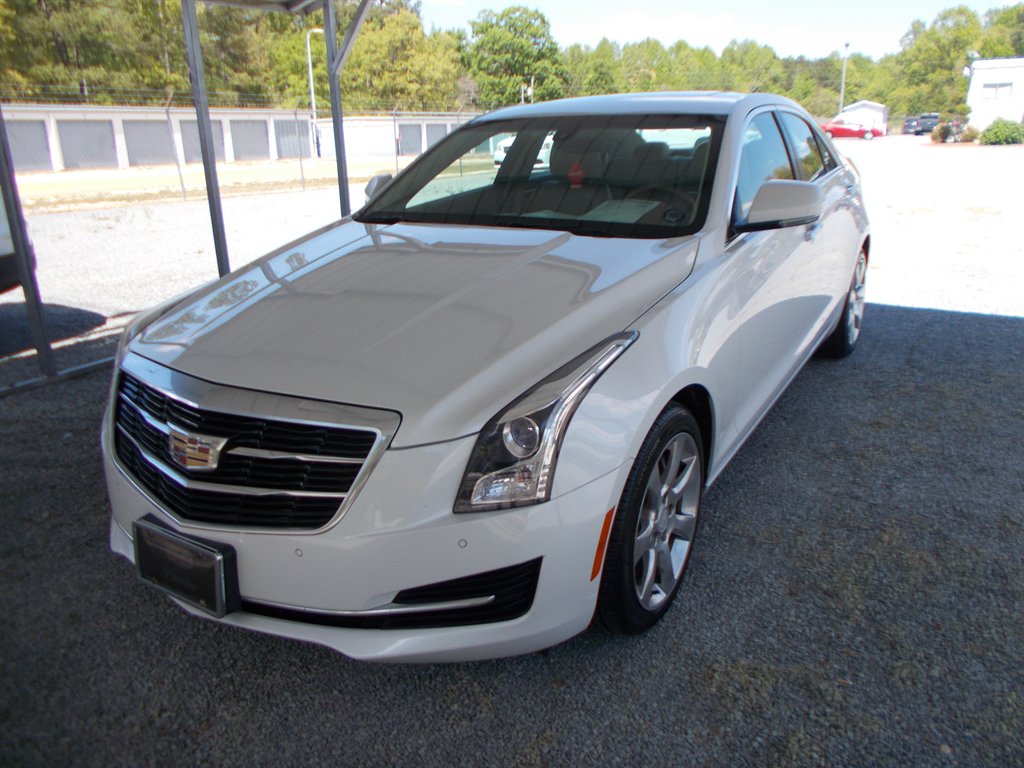 2015 Cadillac ATS Luxury photo