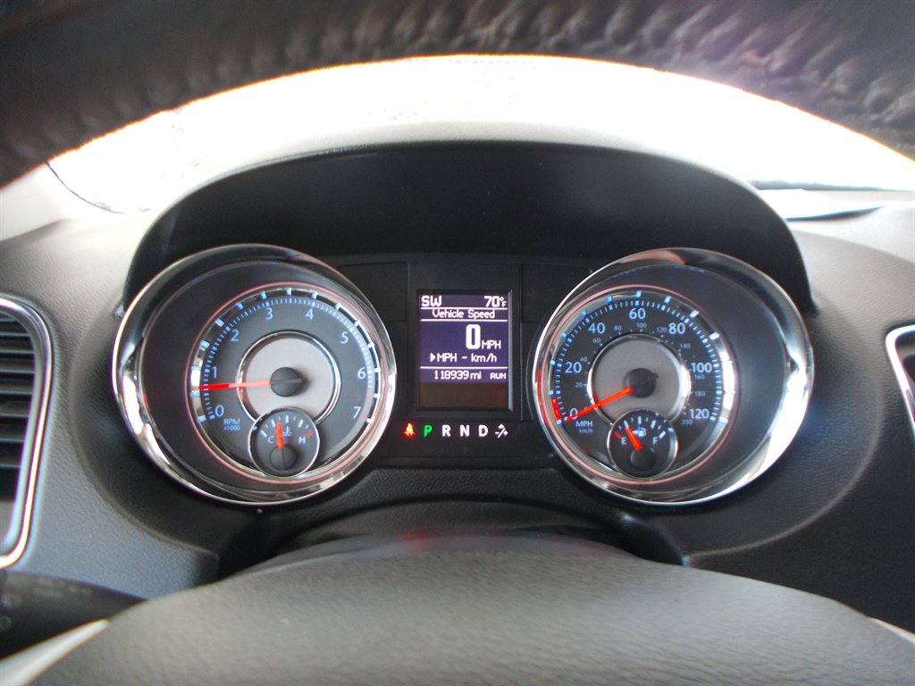 2014 Chrysler Town & Country Touring photo
