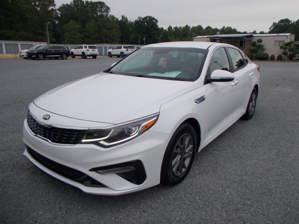 2020 Kia Optima LX photo