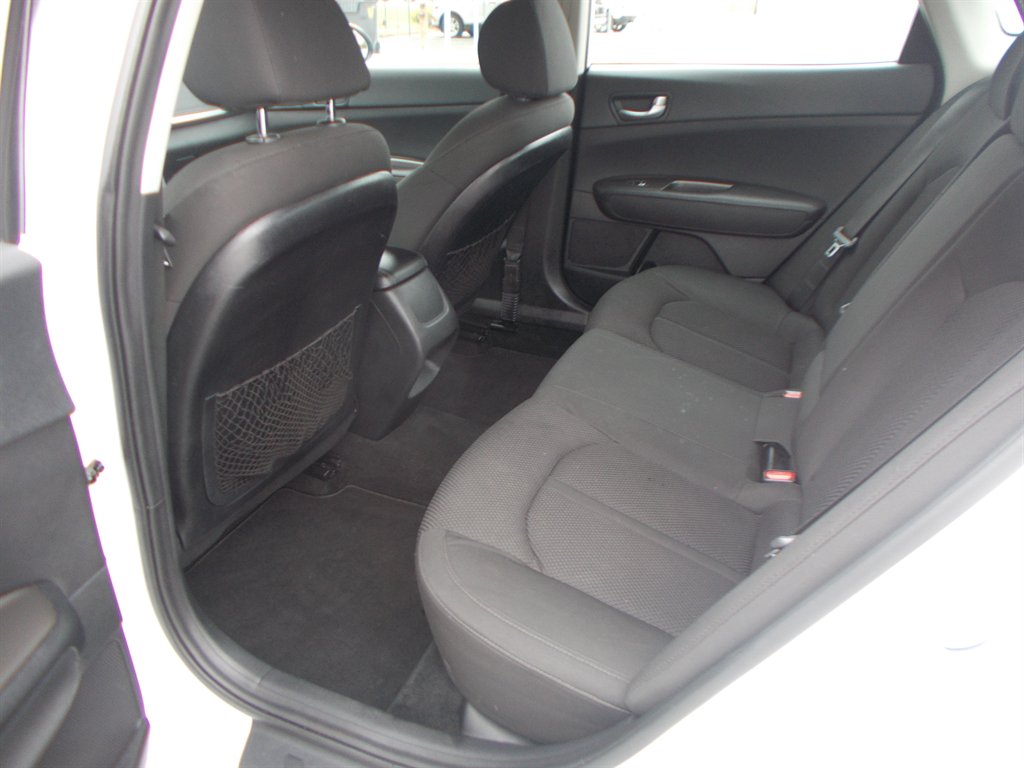 2020 Kia Optima LX photo