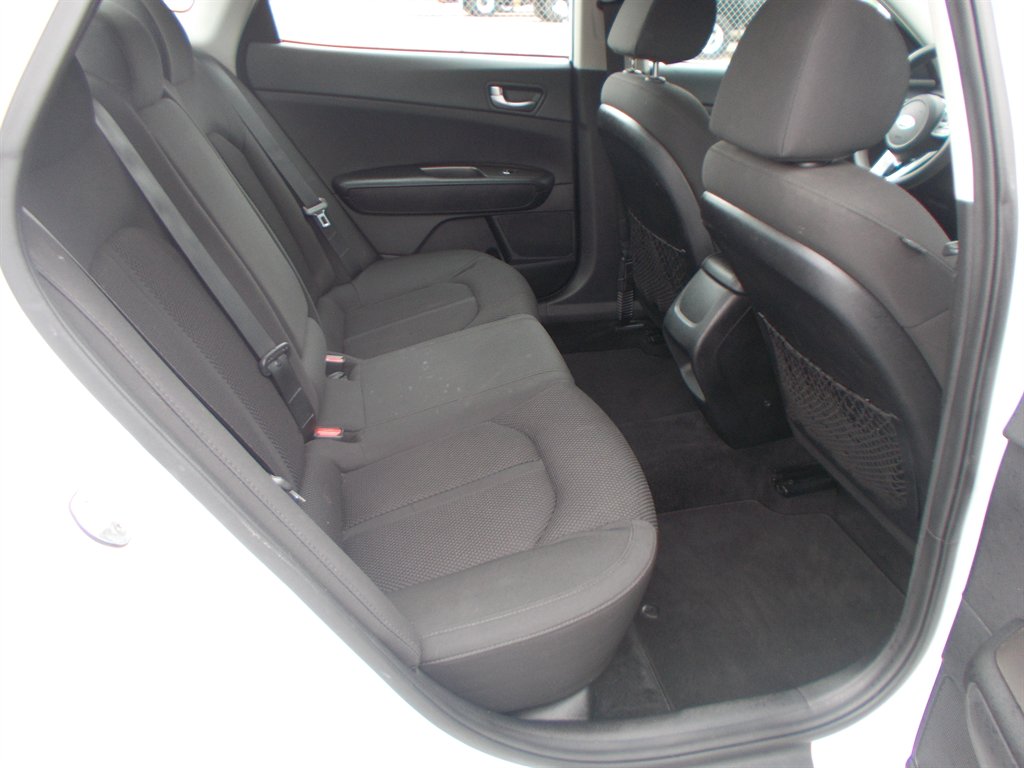 2020 Kia Optima LX photo