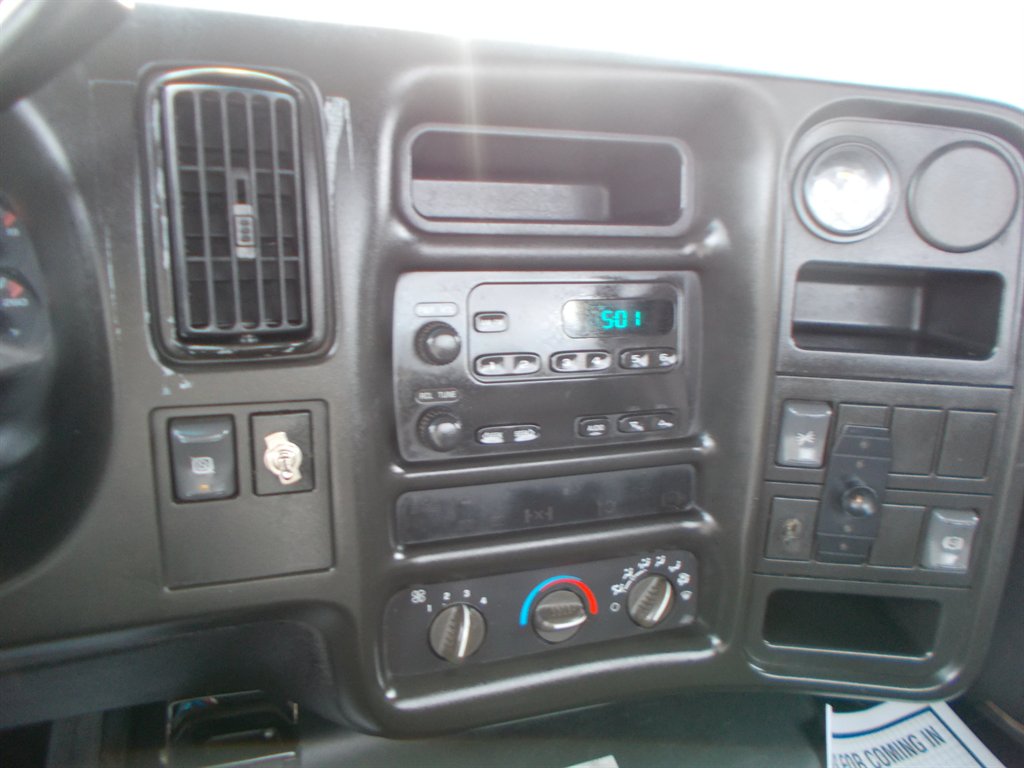 2006 Chevrolet C4 - $12,000