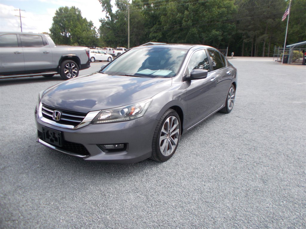 2015 Honda Accord - $14,000