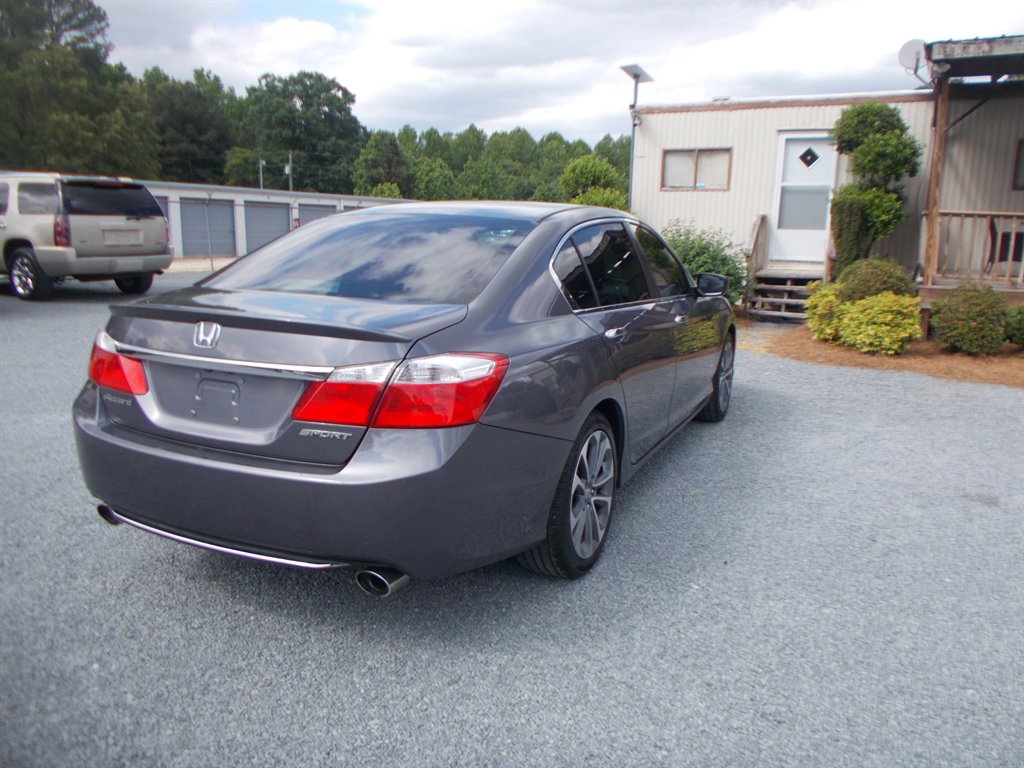 2015 Honda Accord - $14,000