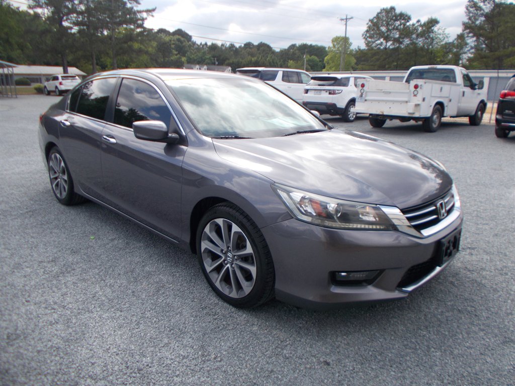 2015 Honda Accord - $14,000