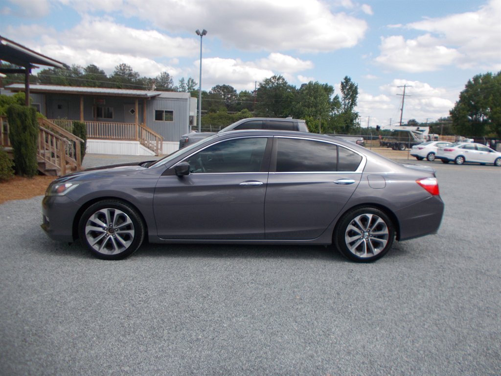 2015 Honda Accord - $14,000