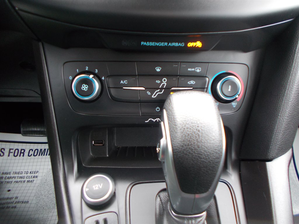2017 Ford Focus - $10,000