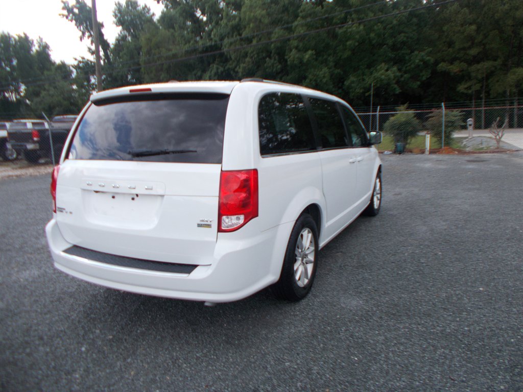 2019 Dodge Grand Caravan - $11,500