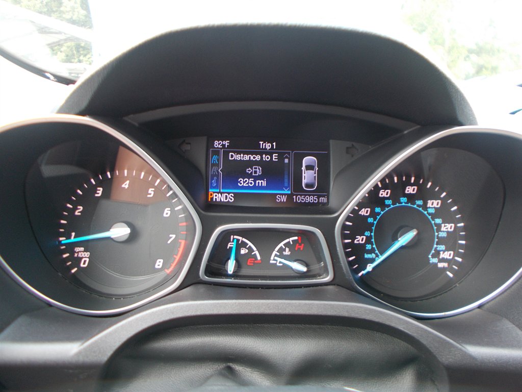2016 Ford Escape - $9,500