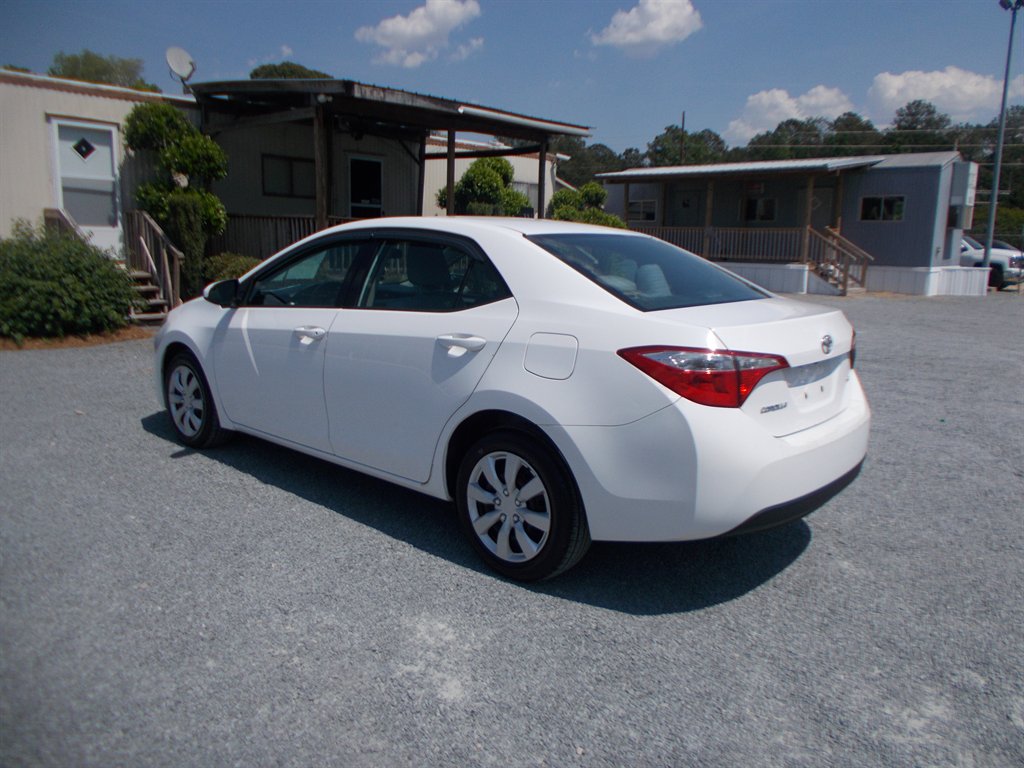 2014 Toyota Corolla - $10,000