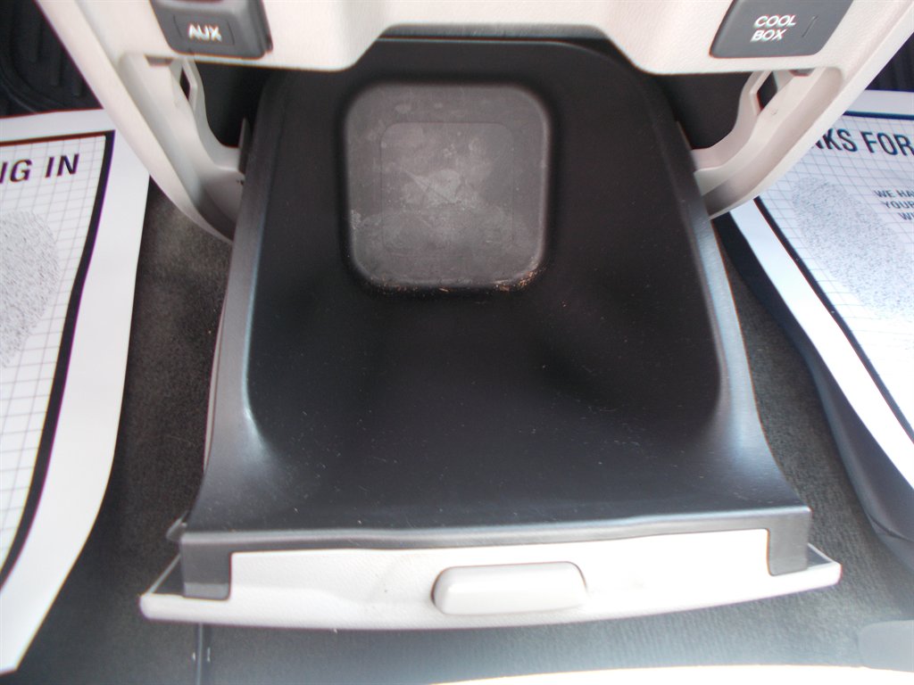 2013 Honda Odyssey - $10,500
