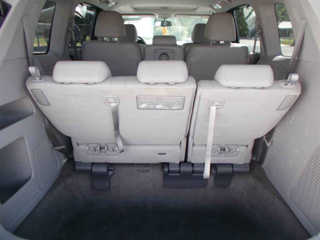 2013 Honda Odyssey - $10,500