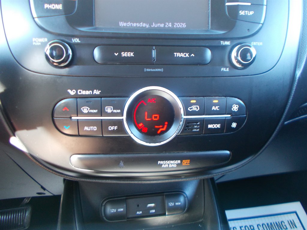 2017 Kia Soul - $9,000