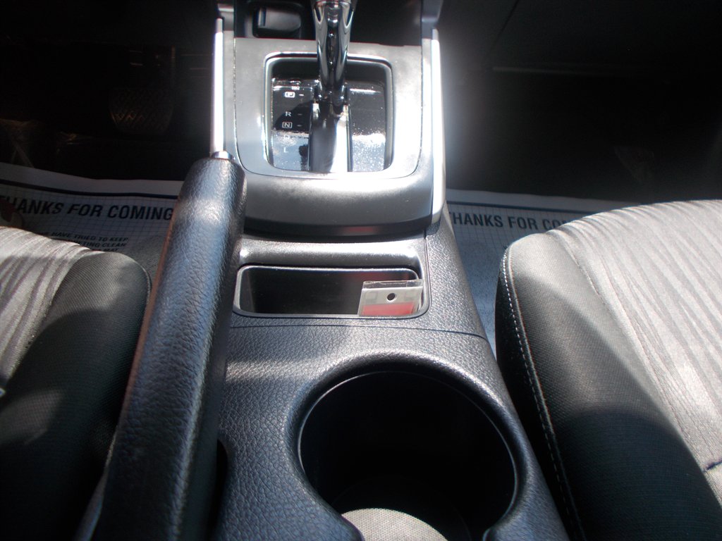 2018 Nissan Sentra - $9,000