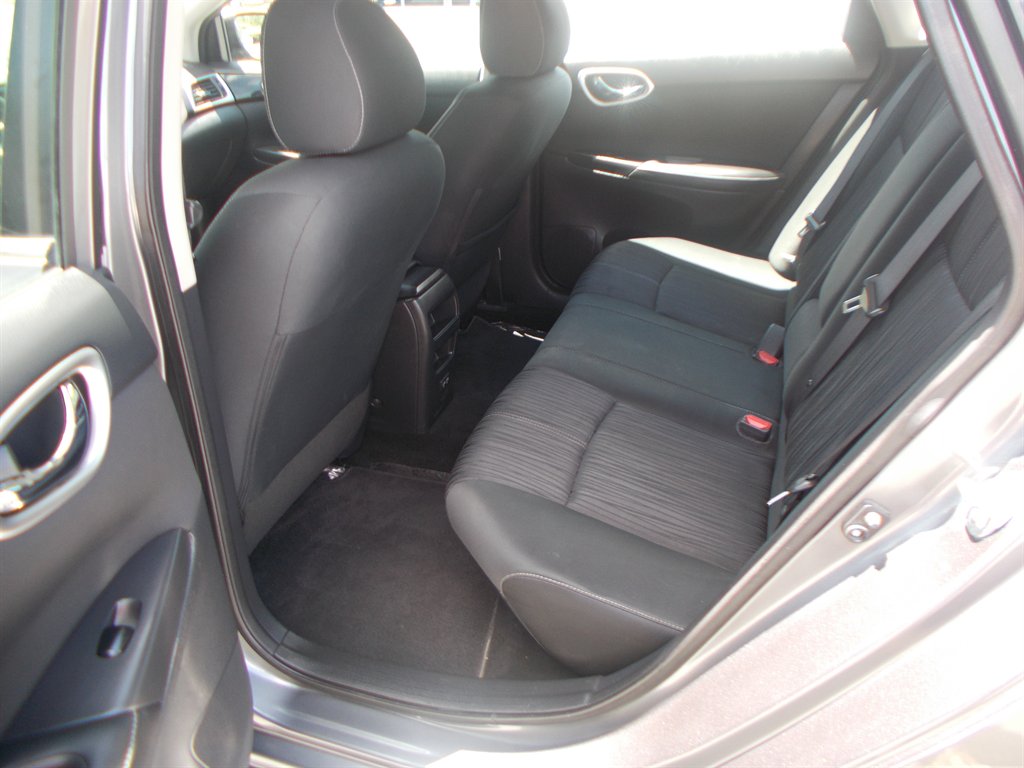 2018 Nissan Sentra - $9,000