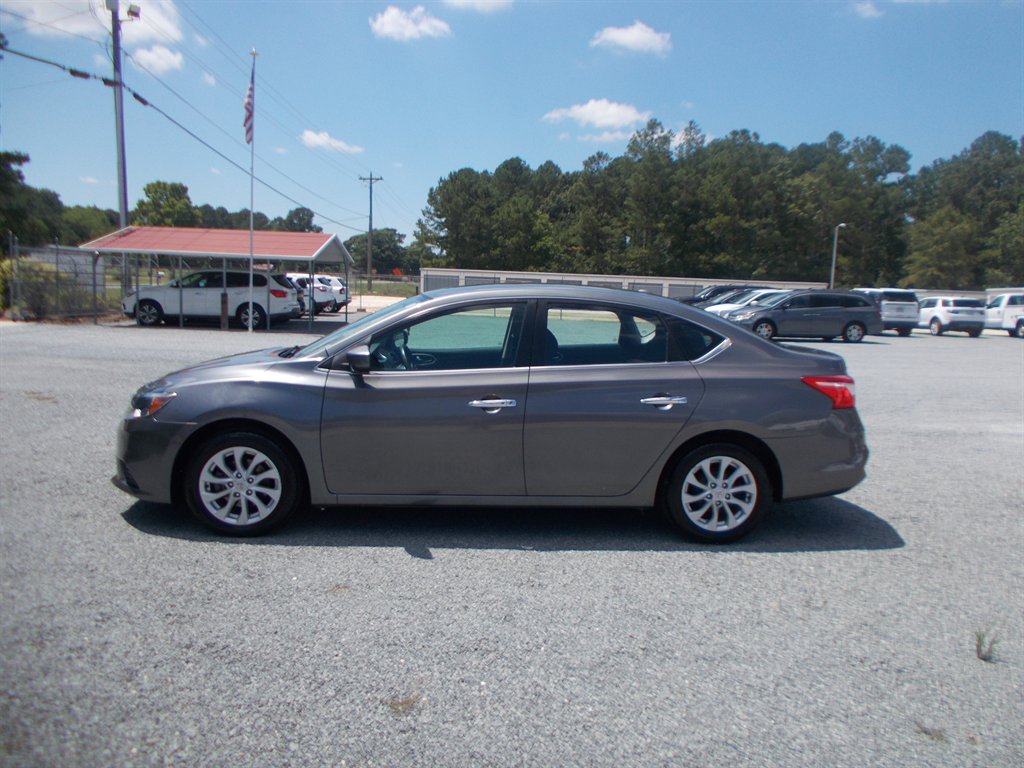 2018 Nissan Sentra - $9,000