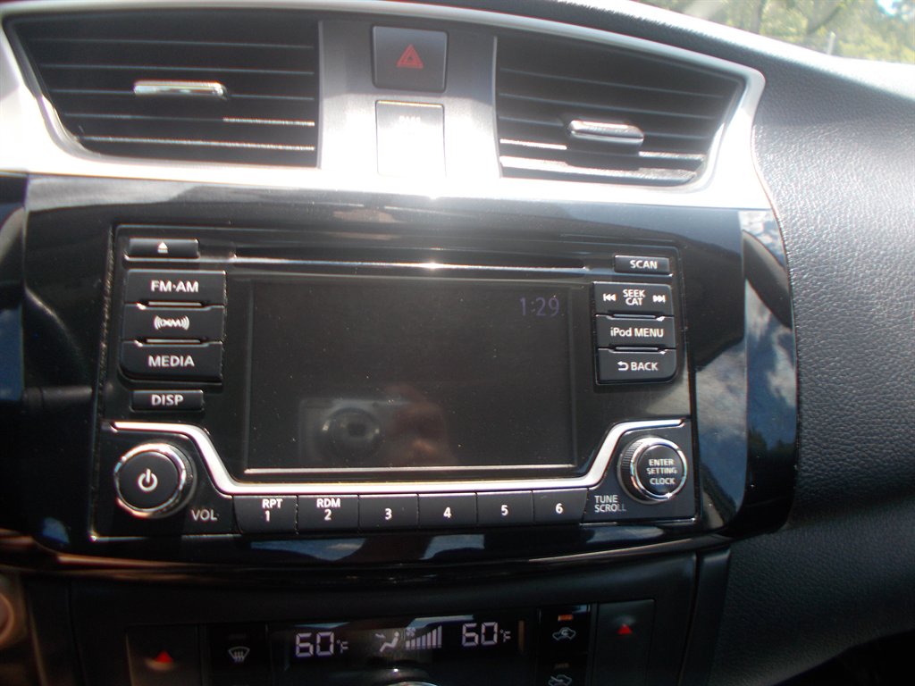 2018 Nissan Sentra - $9,000