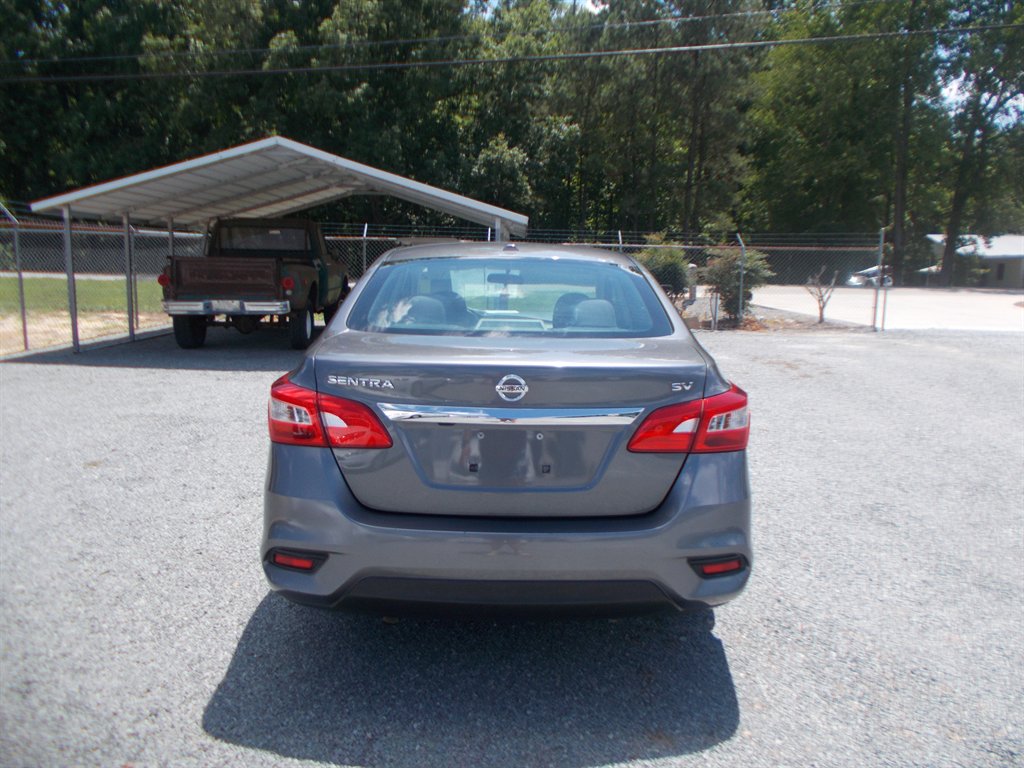 2018 Nissan Sentra - $9,000