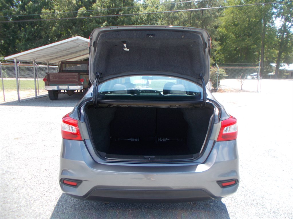 2018 Nissan Sentra - $9,000
