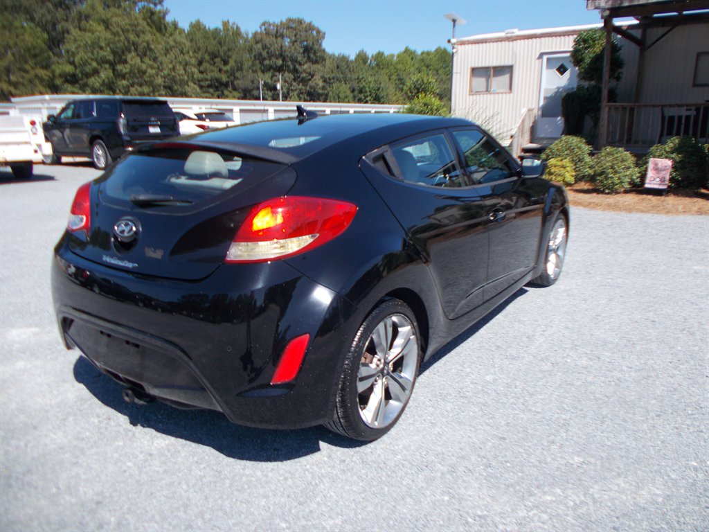 2014 Hyundai Veloster - $7,000
