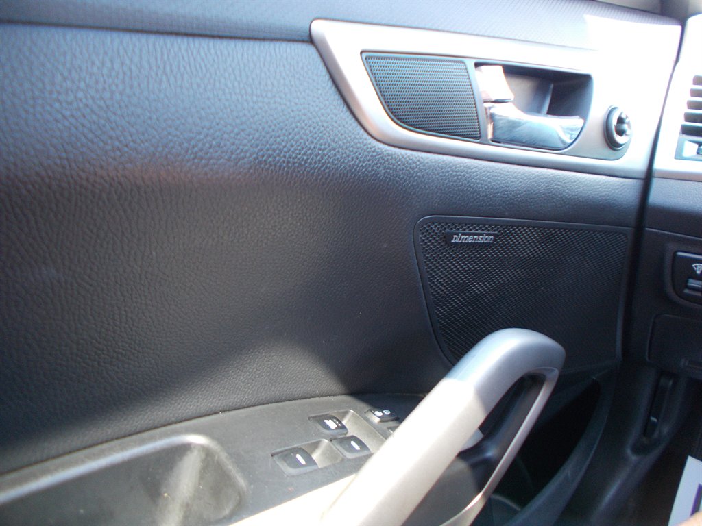 2014 Hyundai Veloster - $7,000