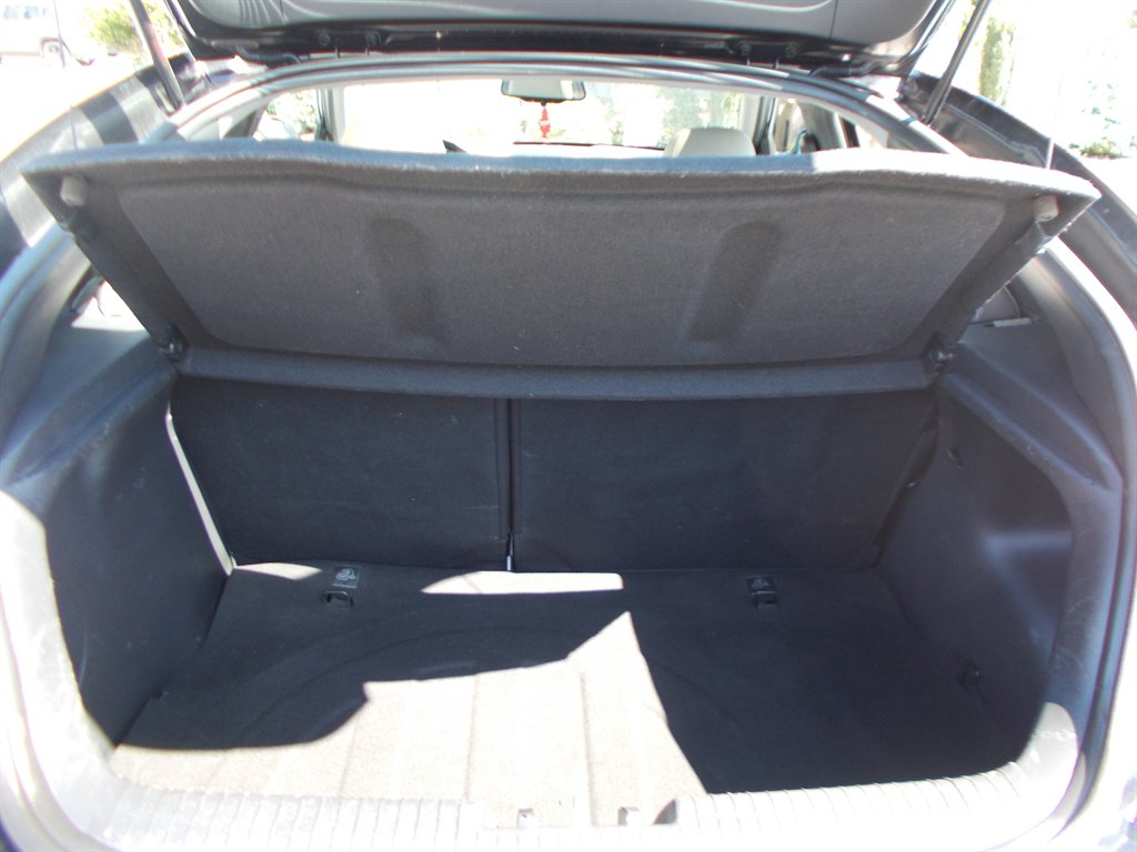 2014 Hyundai Veloster - $7,000