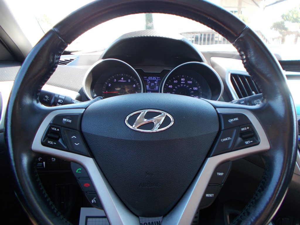 2014 Hyundai Veloster - $7,000