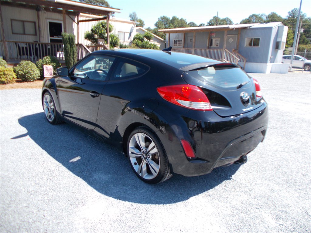 2014 Hyundai Veloster - $7,000