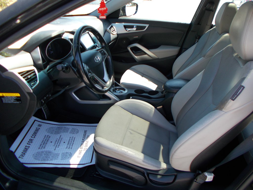 2014 Hyundai Veloster - $7,000